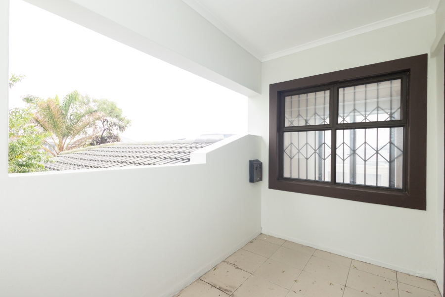 4 Bedroom Property for Sale in Parklands North Western Cape